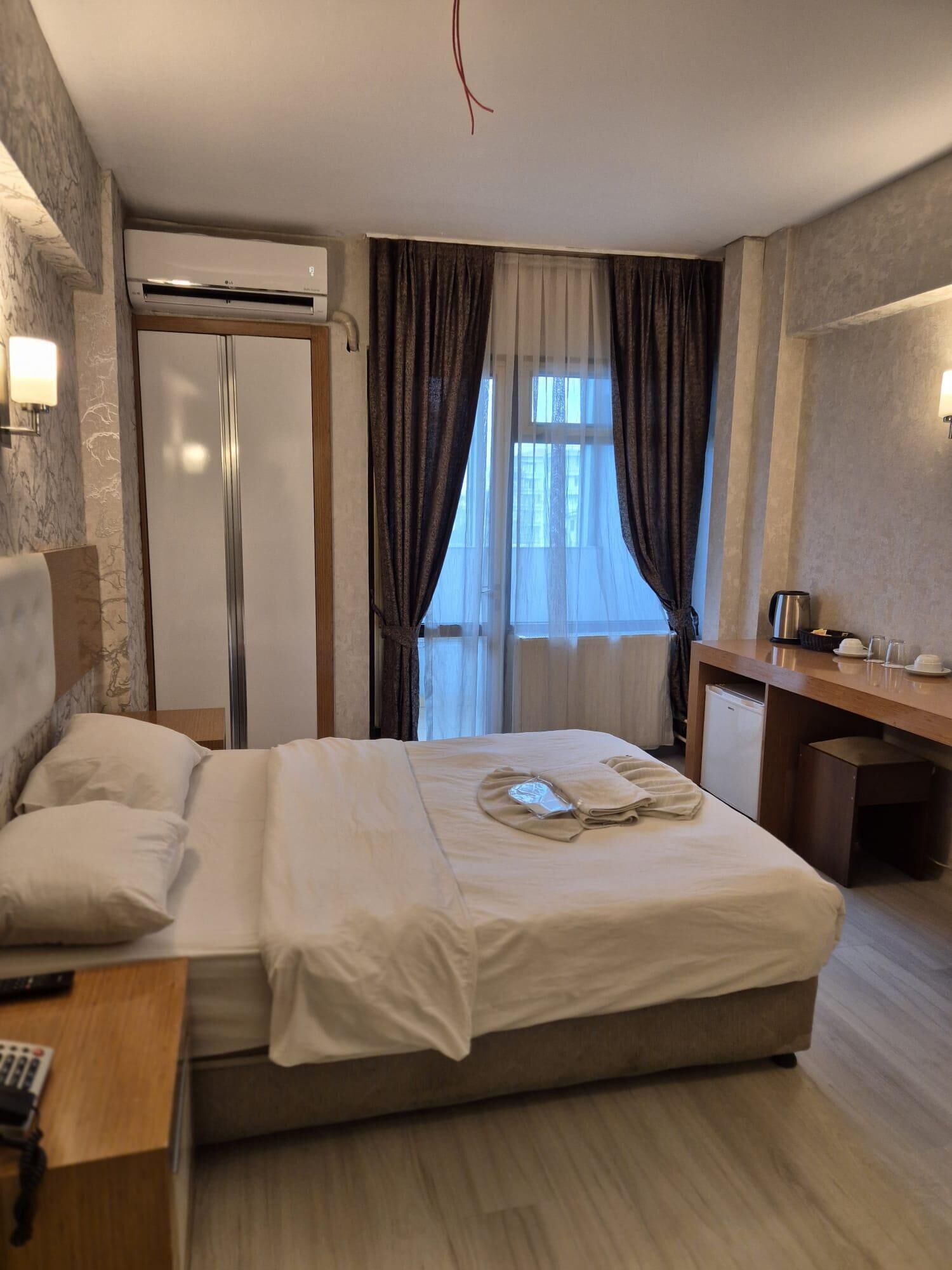 Basic Double Room Single Use, City View