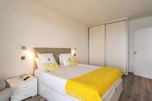 Unclassified image, 4 of 14, button - Monumental Apartment 610 Balcony Sea View (Funchal)
