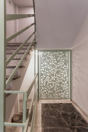 Interior - Cozy Studio | Metro | Starlink + Rooftop Views | (Athens)