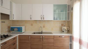 Apartment, 1 Schlafzimmer, Balkon | Eigene Küche | Espressomaschine, Wasserkocher mit Kaffee-/Teezubehör, Wasserkocher