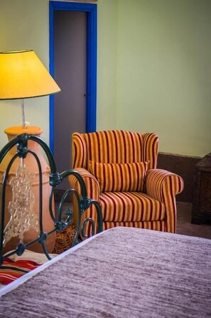 Chambre classique double, vue sur le jardin | Intérieur