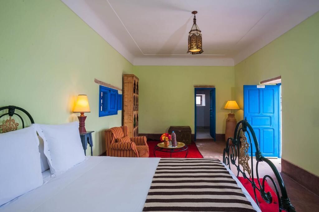 Classic Double Room, Garden View | In-room safe, blackout drapes, soundproofing, free WiFi