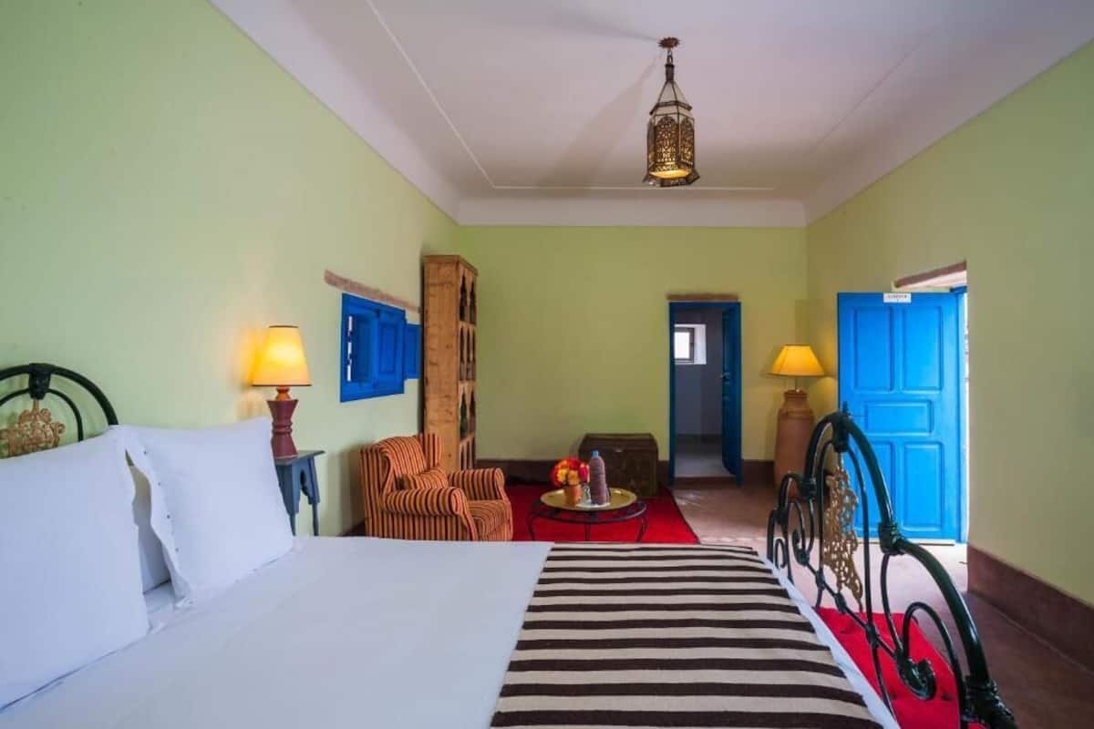 Chambre classique double, vue sur le jardin | Coffre-fort, rideaux dâobscurcissement, systĂšme dâinsonorisation