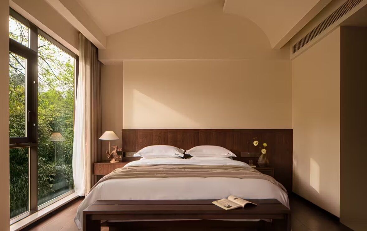 Signature Double Room, Valley View | Desk, laptop workspace, free WiFi