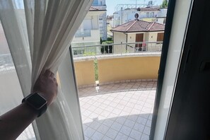 Interior - Viktor Flexrent - Abyssinia Real Estate (Riccione)