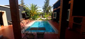 10 piscines extérieures