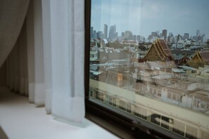 Habitación Deluxe con 1 cama doble o 2 individuales, no fumadores, vistas a la ciudad | Interior