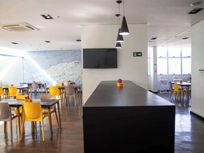 Dining - Hotel 3 Rios Plaza (Três Rios)