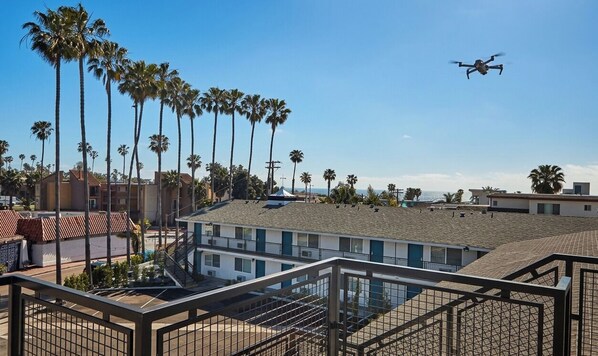 Property grounds - 2 Units | Beach Getaway | 2.5 mi to La Jolla Shores Kayaking & Sunset View (San Diego)