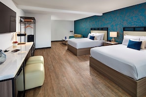 Room - Heated Pool Retreat | 1 mi to La Jolla Cove Surfing, Snorkeling & Sunsets (San Diego)