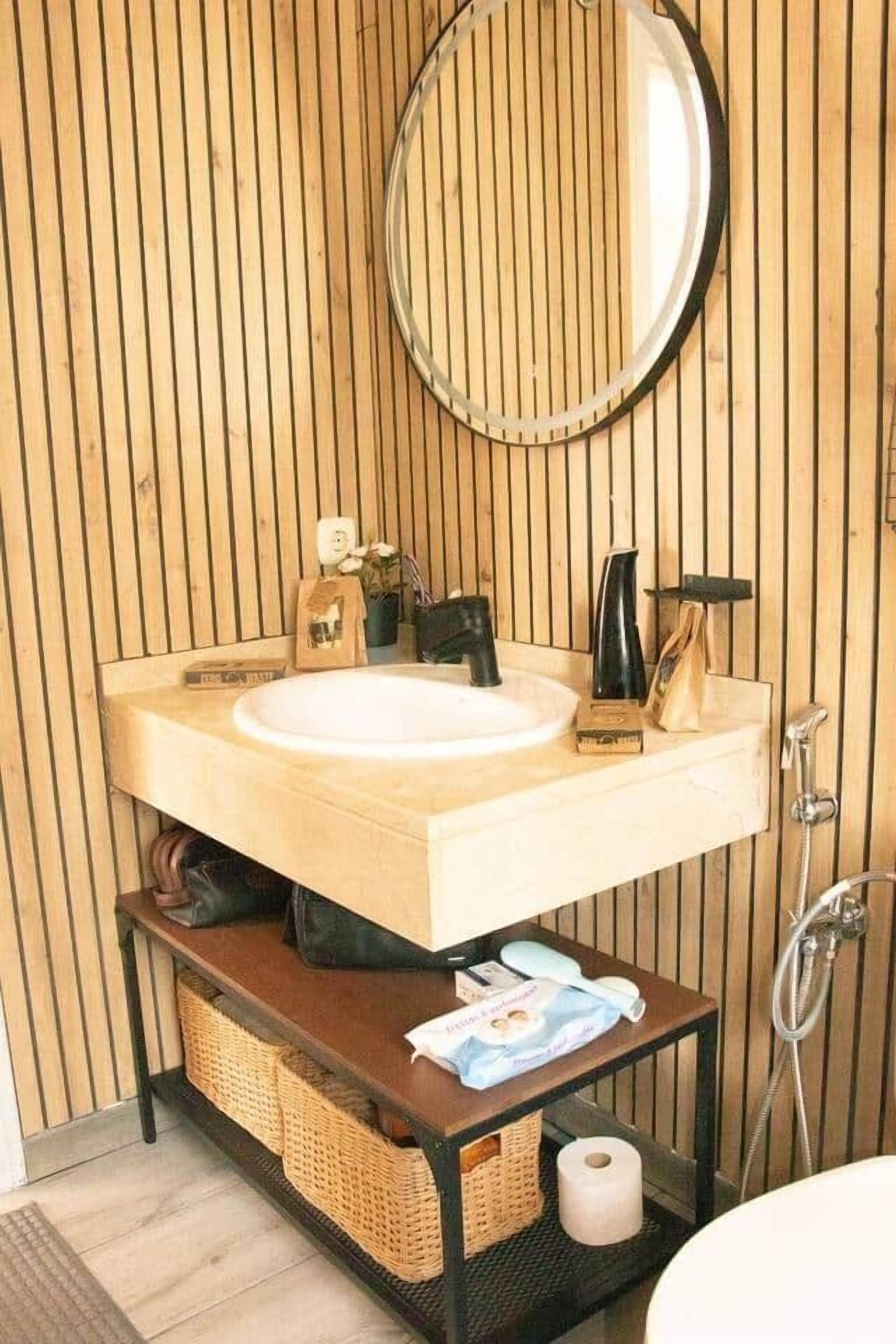 Soap, shampoo, toilet paper