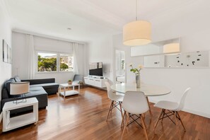 Torremolinos Mallorca 23 5A-6 - Sky Heaven- 2 spacious BR – Heart of Torremolinos (Torremolinos)