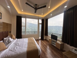 Luxury-Zimmer, Bergblick | Kostenloses WLAN, Bettwäsche