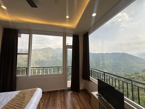 Luxury-Zimmer, Bergblick | Kostenloses WLAN, Bettwäsche