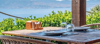LITHOS ASSOS