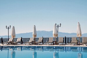 Seasonal outdoor pool - LITHOS ASSOS (Ayvacık)