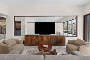 Smart-tv och kontor