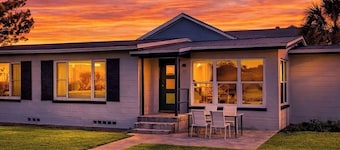St. Augustine Cottage w/ Private Heated Pool