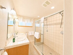 Shower, towels
