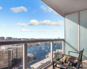 Property grounds - Upper Studio Getaway | Resort-Style Living (Hallandale Beach)