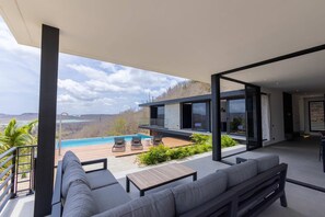 House - Sunrise Paradise at Coral Estate (St. Marie)