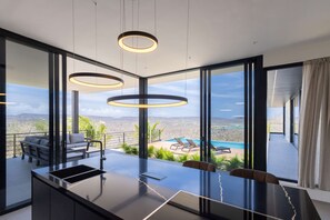 House - Sunrise Paradise at Coral Estate (St. Marie)