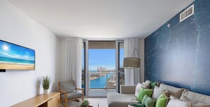 TV, offices - High-Floor Apt w/ Intracoastal View | Balcony (Hallandale Beach)