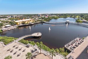 Marina - Ocean-view 3BR condo at Laketown Wharf with private beach access. Sleeps 10 (Panama City Beach)