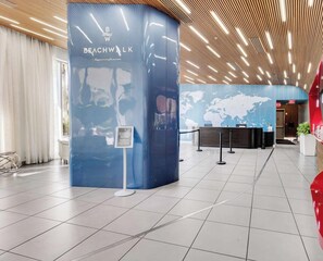 Lobby - Beachwalk Resort Studio | Gym & Pool (Hallandale Beach)