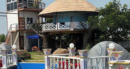 Heaven S Luxury Lakeview Resorts