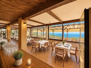 Dining - LITHOS ASSOS (Ayvacık)