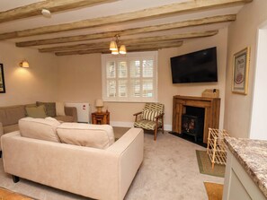 Living area - Wick Cottage (Whitby)