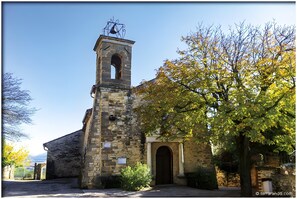 Exterior - Bed and Breakfast 'Chambre Capucine' with Shared Pool, Wi-Fi and Air Conditioning (Lagarde-Paréol)