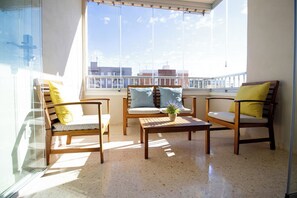 Interior - Modern beach hut (Santa Pola)