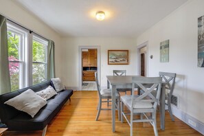Apartment (2 Bedrooms) | Interior - 8 Mi to Micron Technology! River-view Apt! (Phoenix)