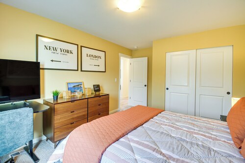 Fenced Yard & Grill! Family Haven in Port Orchard