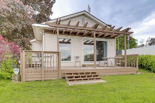 Waterfront Lake Webster Retreat w/ Pier & Views