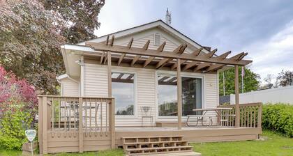 Waterfront Lake Webster Retreat w/ Pier & Views