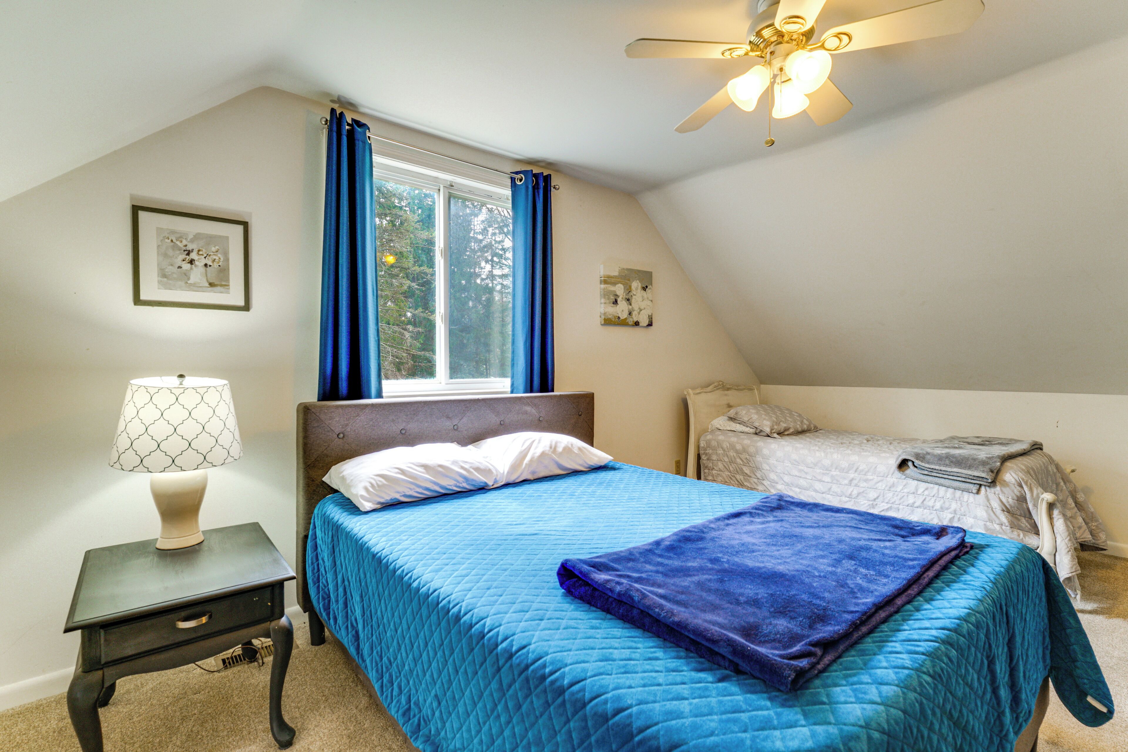 House (2 Bedrooms) | Interior