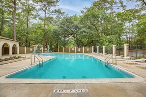 Interior - Pool Time & Island Vibes! Hilton Head Getaway (Hilton Head Island)