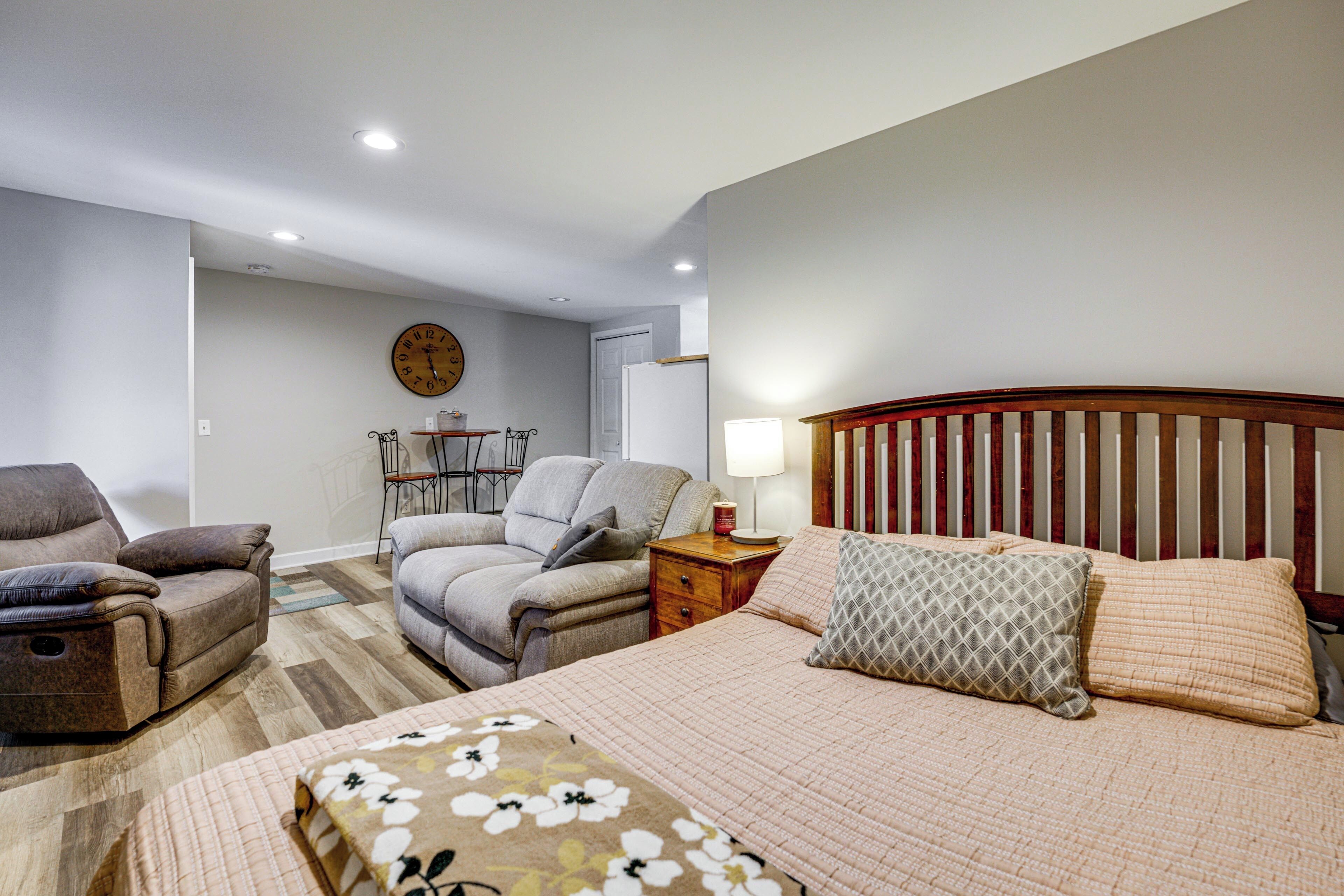 Apartment (0 Bedroom) | Interior