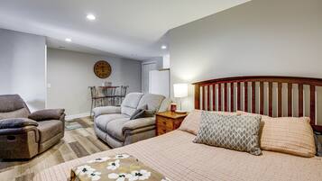 Apartment (0 Bedroom) | Interior