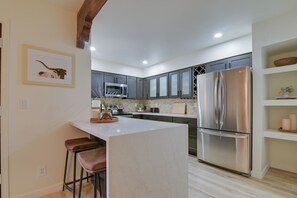 Interior - 4 Mi to Old Town! Extended Desert Escape w/ Pool (Phoenix)