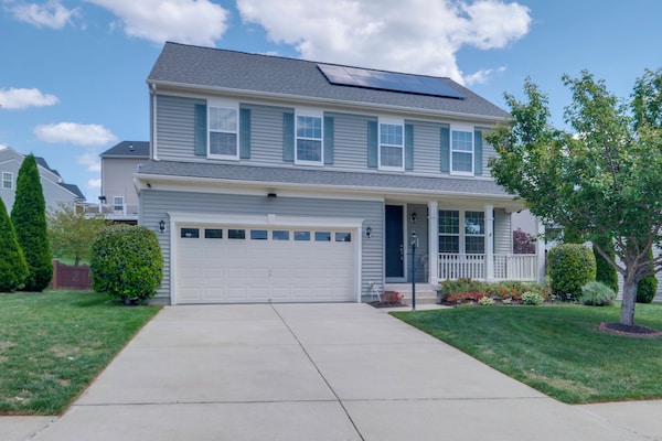 Easy Hwy Access To Dc! Family Home W/ Deck & Yard - Montclair, VA