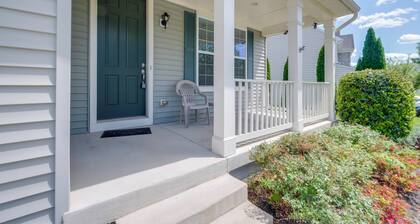Easy Hwy Access to DC! Family Home w/ Deck & Yard