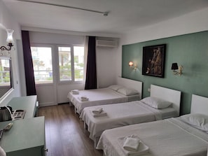 Classic Quadruple Room, Balcony, City View | Free WiFi - Stay İn Datça (Datça)