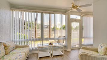 Apartment (2 Bedrooms) | Bahagian dalam