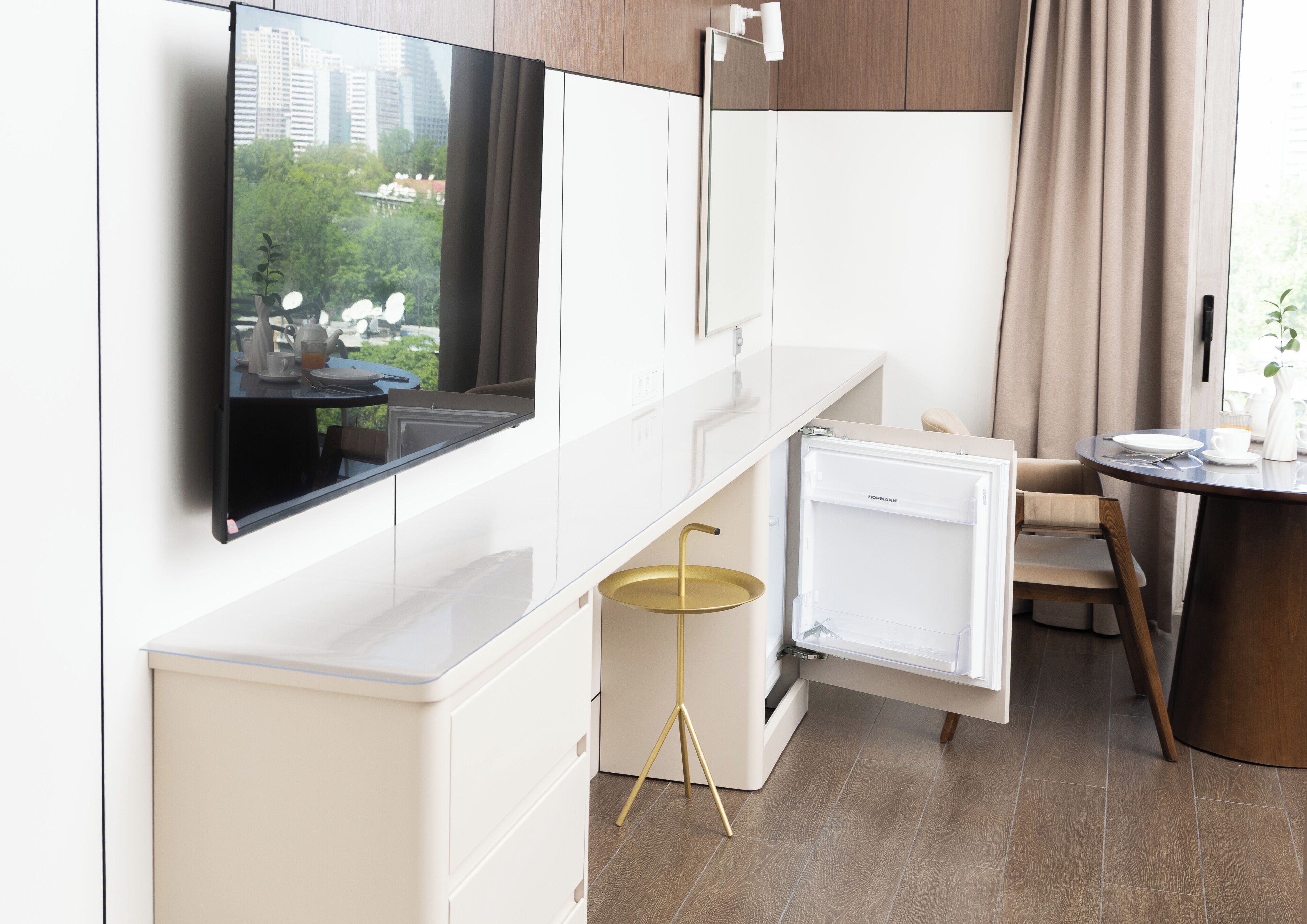 Apartment, City View | Interior