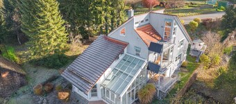 Ampia villa 'Encanto' con 4 camere, terrazza, giardino d'inverno e tante attività