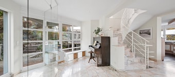 Spacious Villa 'Encanto' with 4 Bedrooms, Terrace, Conservatory & Many Activities